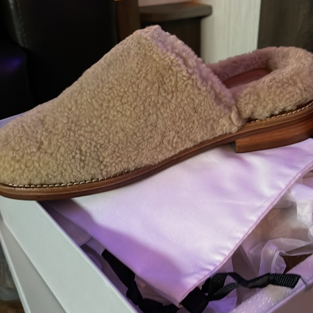 Robert Clergerie Sherpa mules Size 6.5 NIB